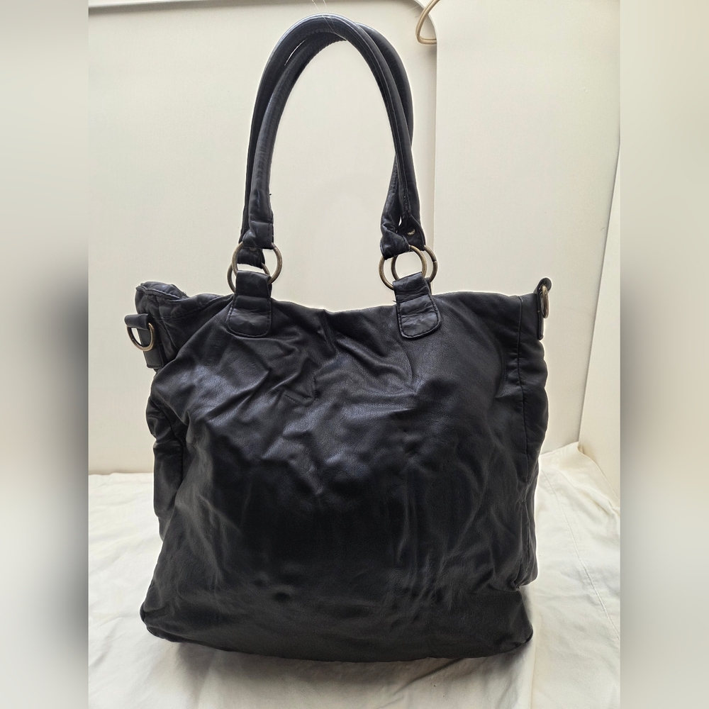 Black Slouchy Soft Leather Shoulder Tote Bag | Everyday - Picture 2 of 3